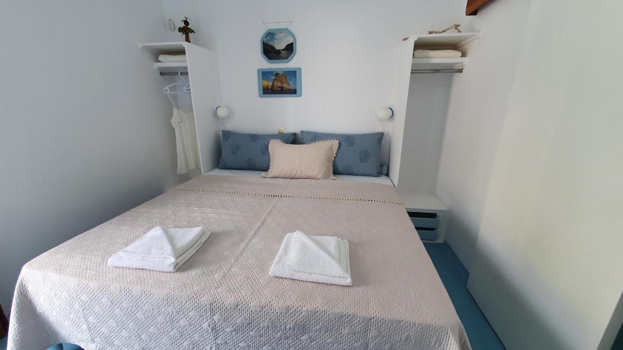 Aphrodite Of Milos Apartman Adámasz Kültér fotó